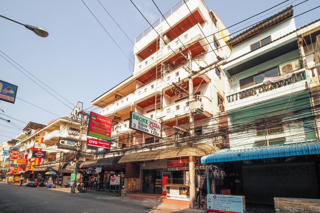 Oyo 811 Jasmine Villa Pattaya Exterior foto